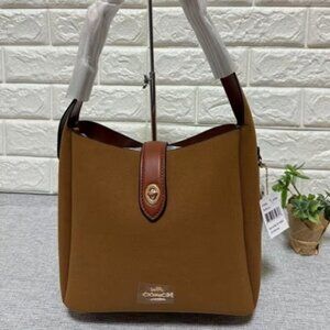 NWT COACH Hadley Convertible Crossbody Bag